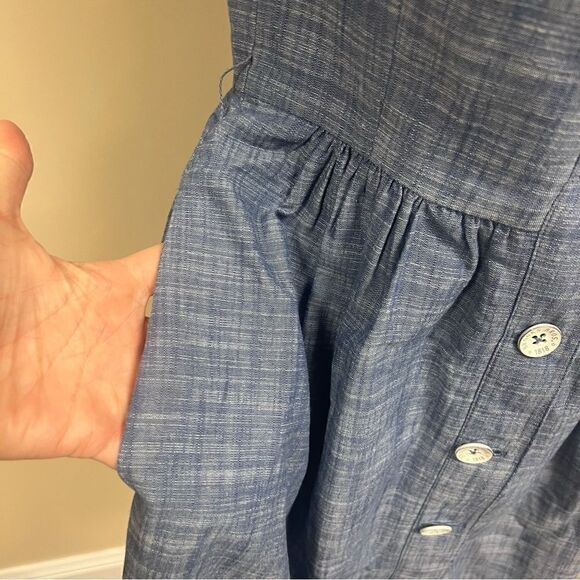 Brooks Brothers chambray button back dress. Sz 4 - Picture 5 of 6